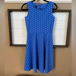Talbots XS Dress. EUC. Blue white. Sleeveless.